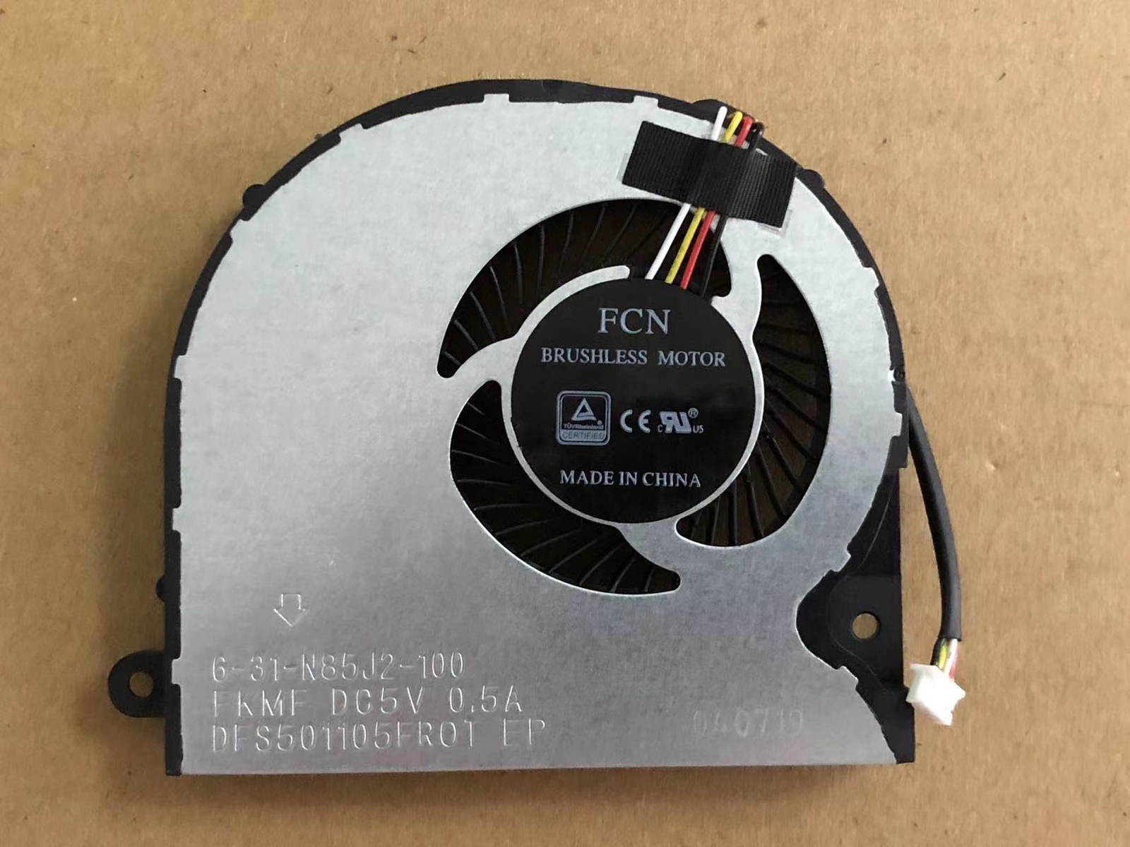 1PC For CLEVO 6-31-N85J2-100 CPU COOLING FAN DC5V 0.5A 4PIN Fast delivery