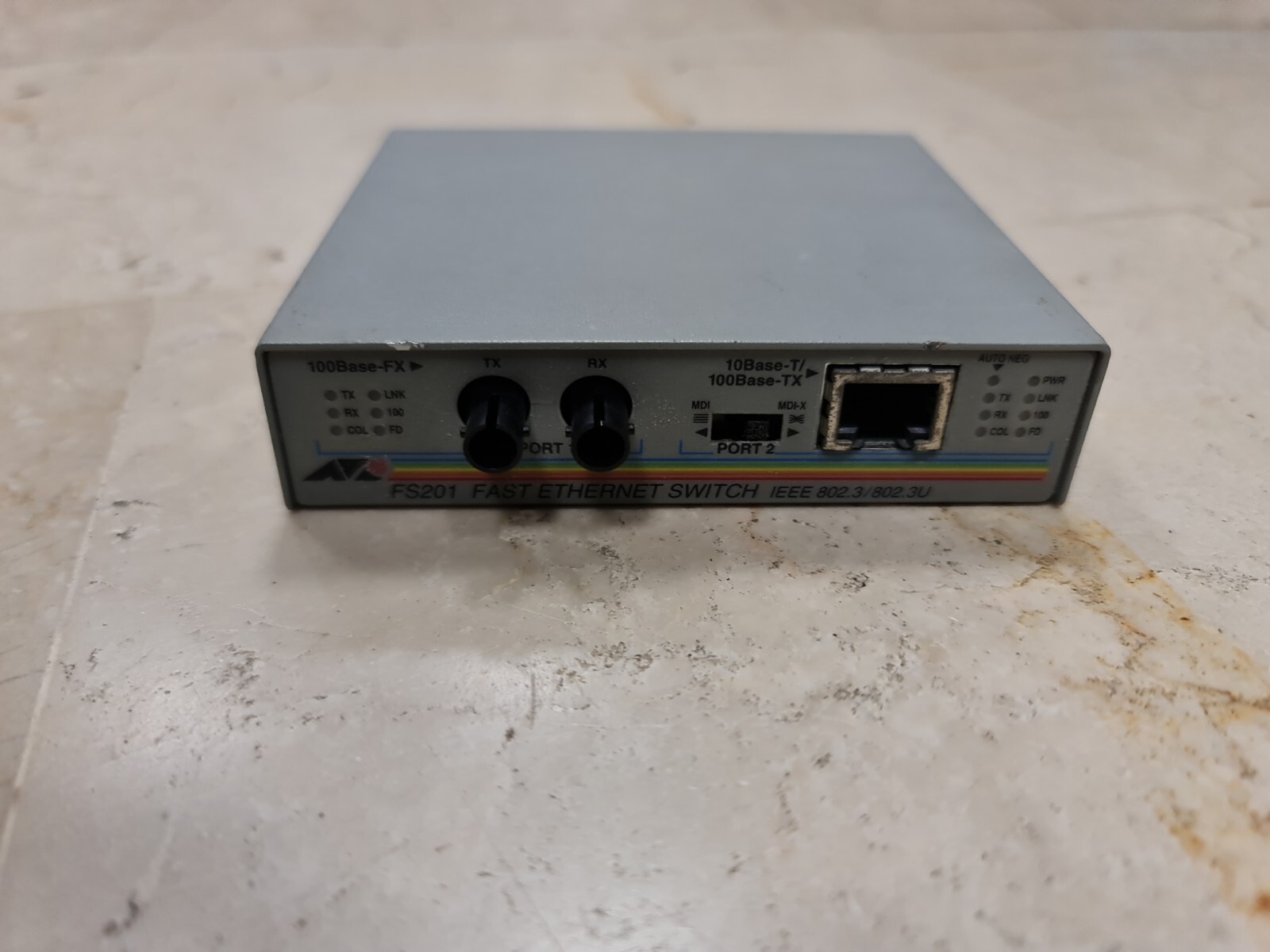 FAST ETHERNET SWITCH MEDIA CONVERTER ALLIED TELESYN BRIDGING AT-FS201 REV A