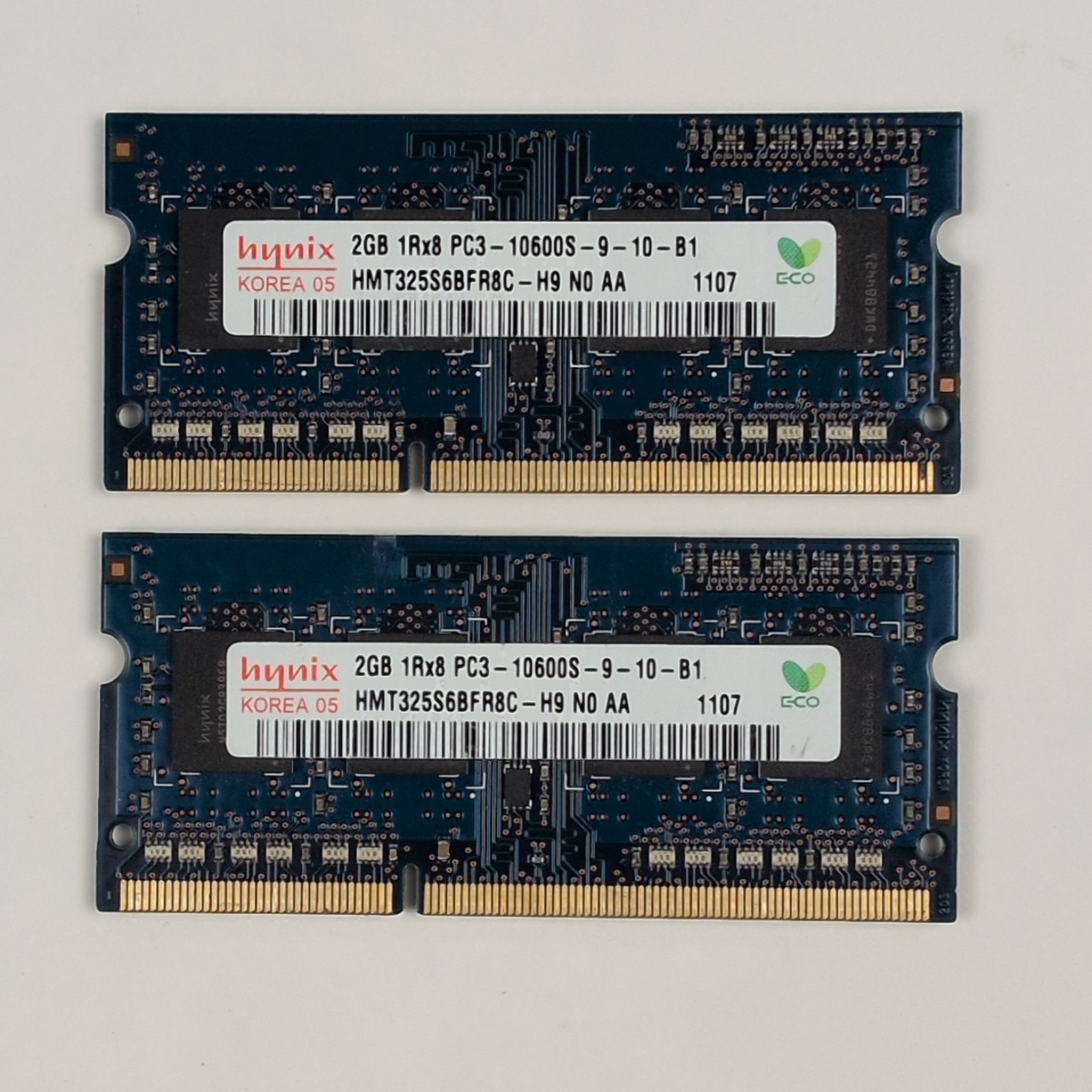 SK Hynix 4GB Kit (2GB x 2) HMT325S6BFR8C-H9 PC3-10600S 1333MHz Laptop Memory RAM