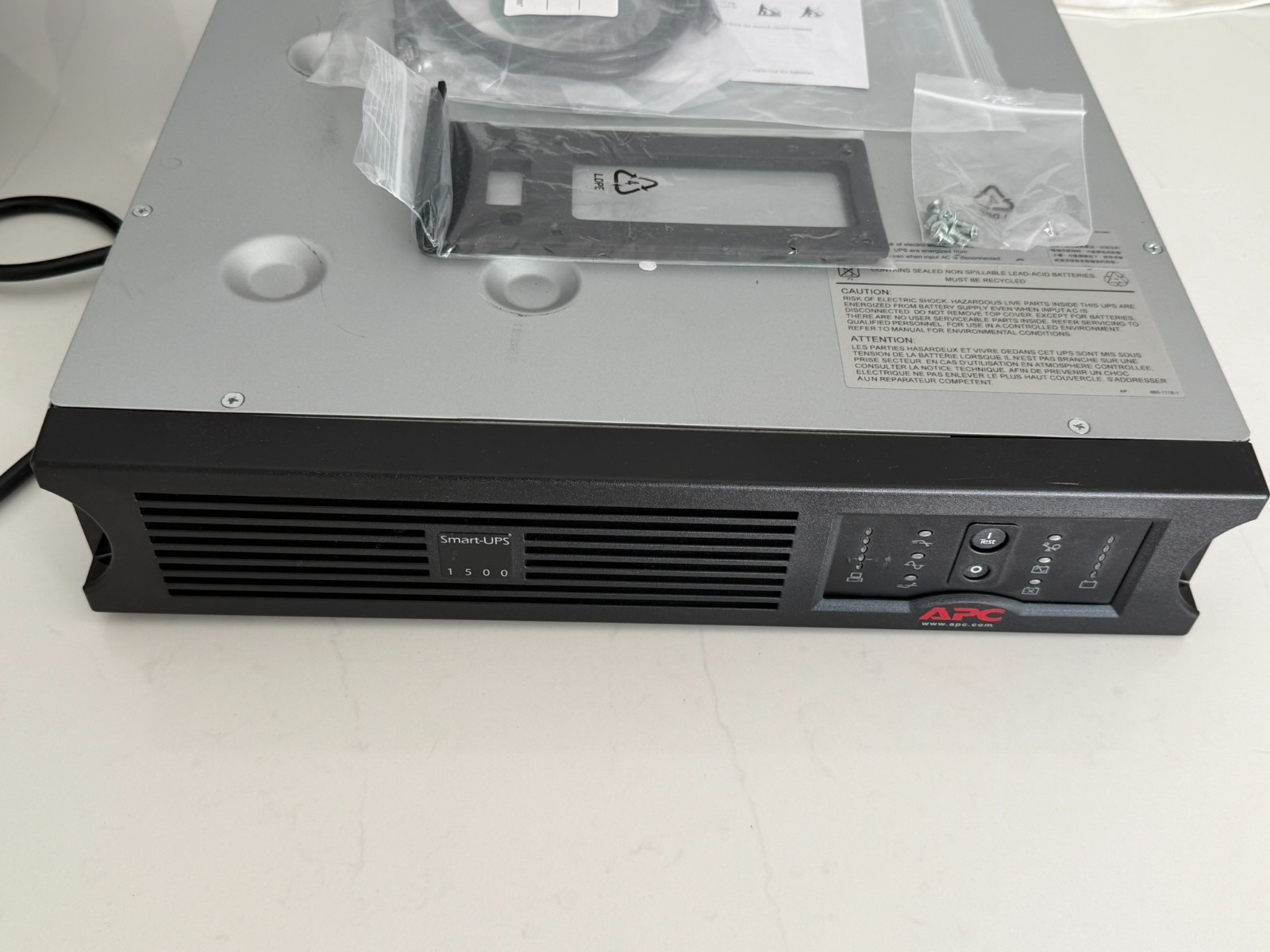 APC SUA1500RM2U Smart-UPS 1500VA 980W 120V USB RM UPS - No Batts