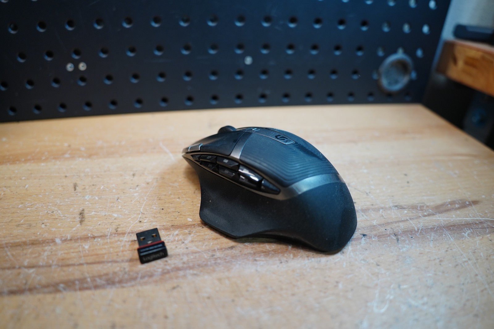 (H) Logitech G602 Wireless Gaming Mouse 11 Buttons with USB Receiver Dongle