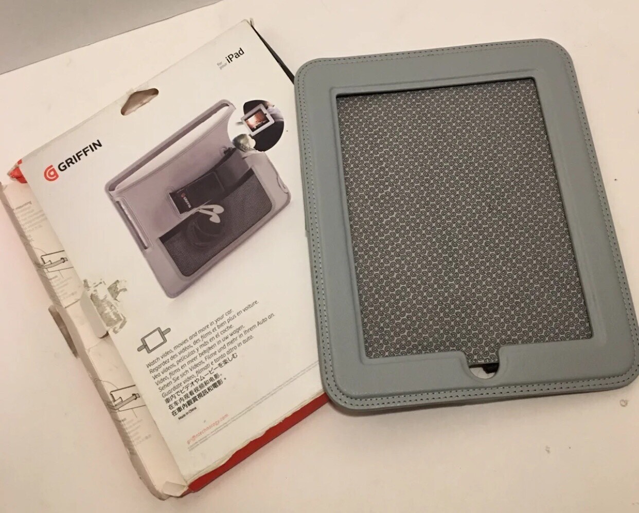Griffin iPad Headrest Cinema Seat Case NEW open box Back View