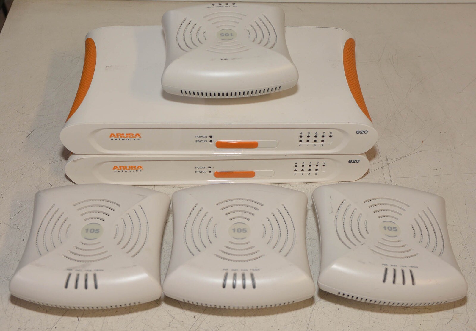 2X Aruba 620 & 4x Aruba 105