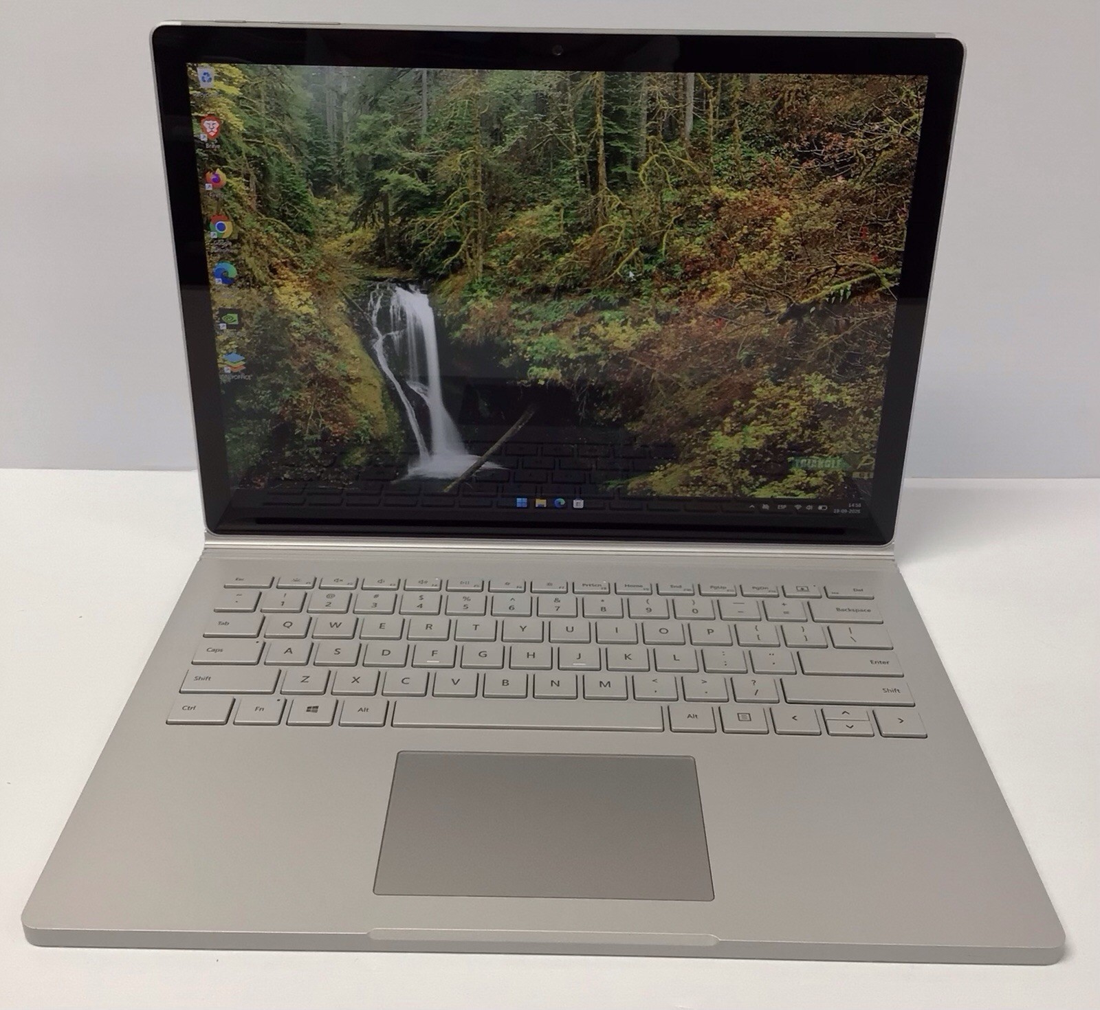 Microsoft Surface Book 3 15" i7-1065G7 32GB 512GB NVMe GTX 1650 4GB Win 11 Pro