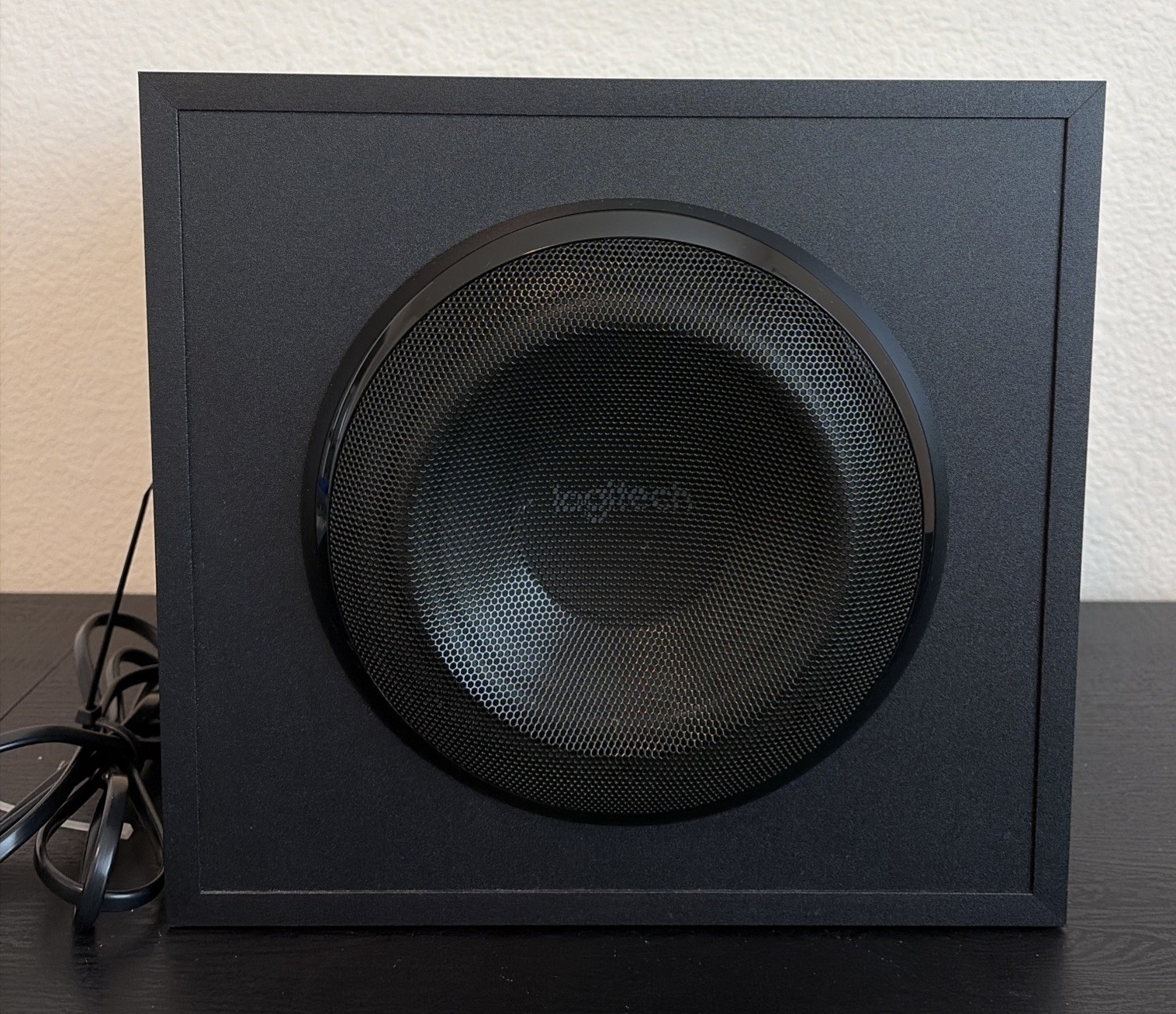 Logitech Z623 THX 2.1 Subwoofer 200W 880-000144 | Tested