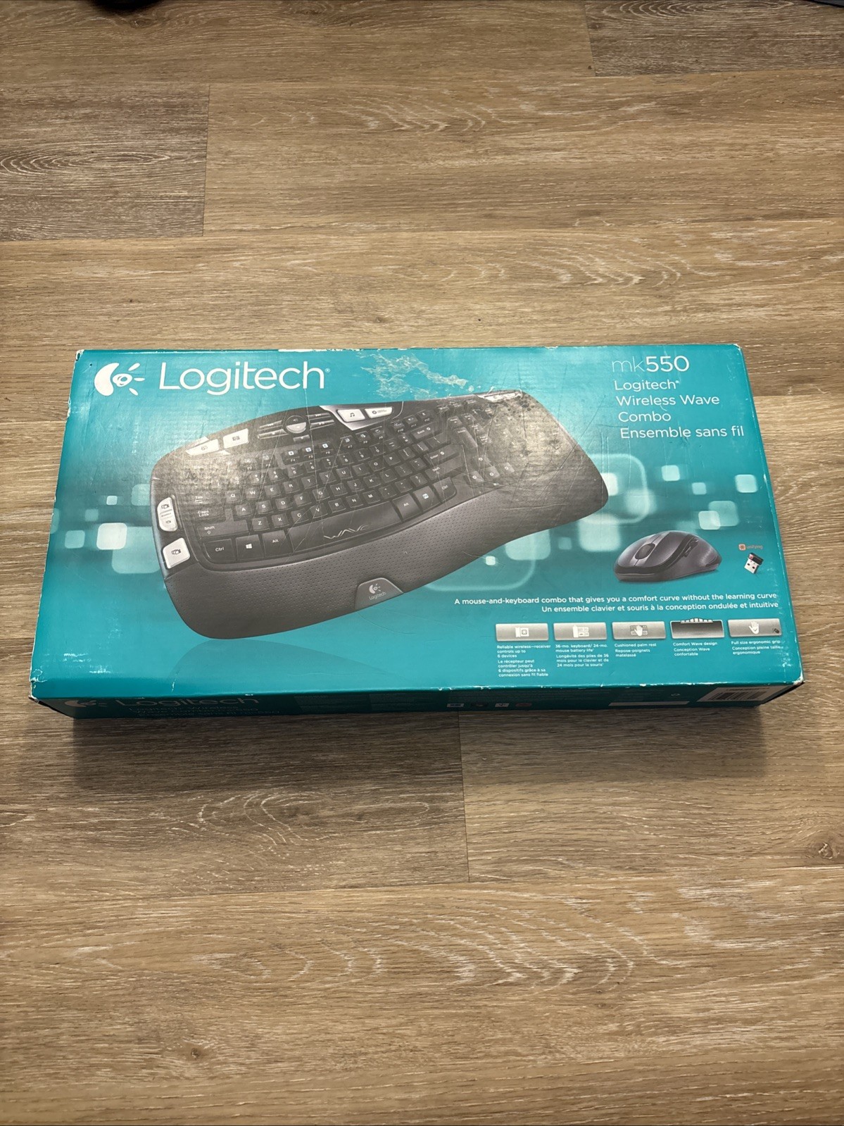 Logitech MK550 Wireless Wave Combo Keyboard and Mouse SEALED