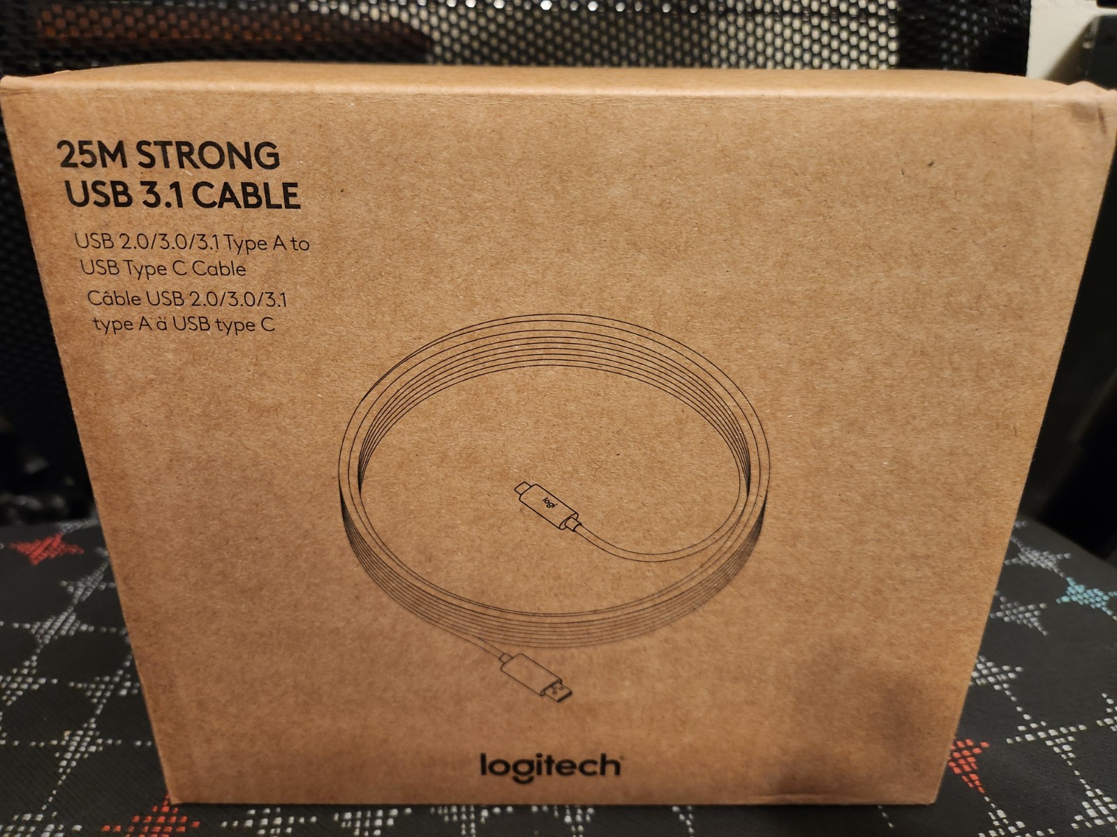 New Logitech Strong 25m (82ft) USB-A to USB-C Cable 939-001802. NIB