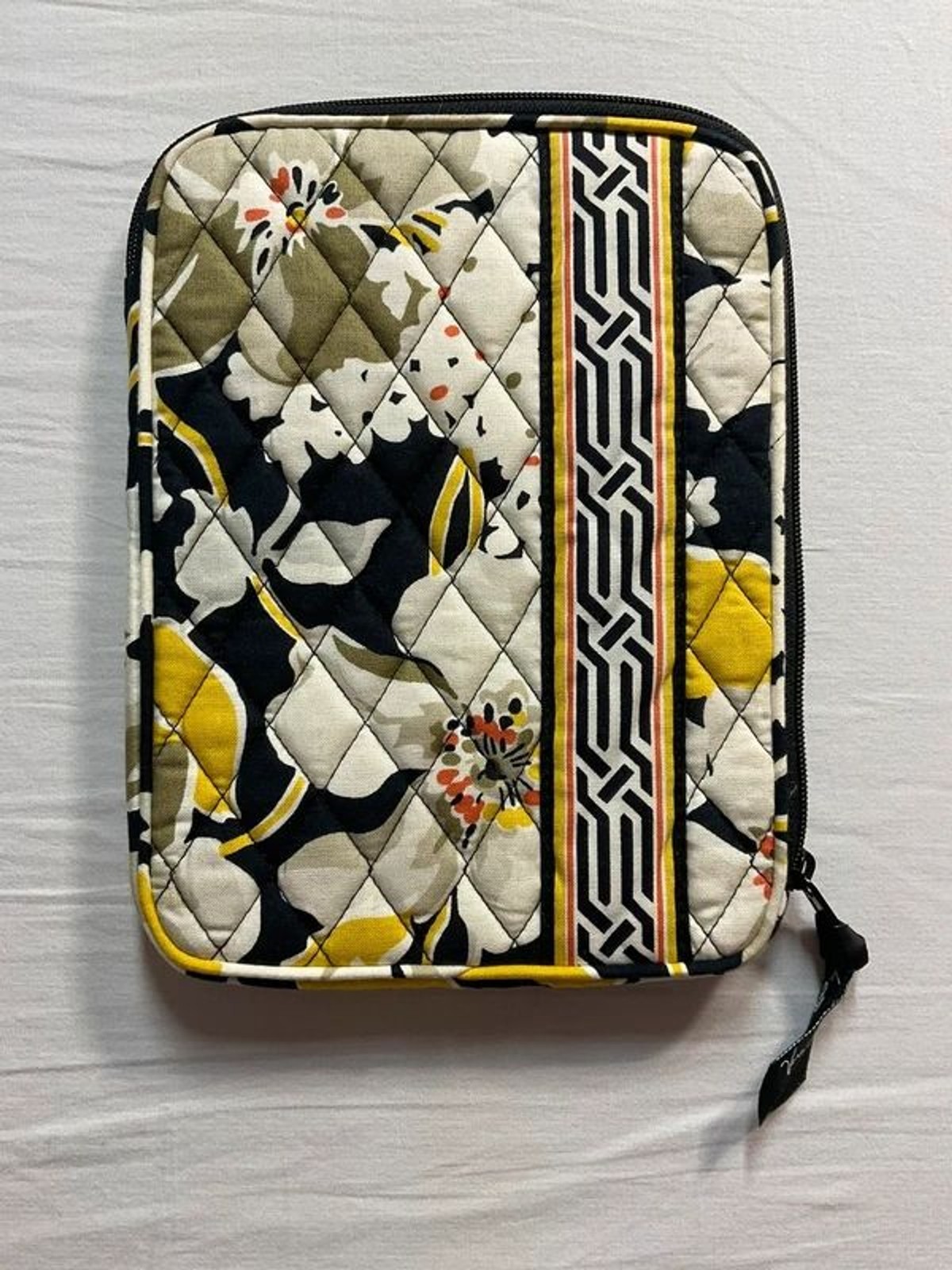 Vera Bradley Quilted Cotton Tablet Sleeve Kindle Case Citron Floral Black Yellow