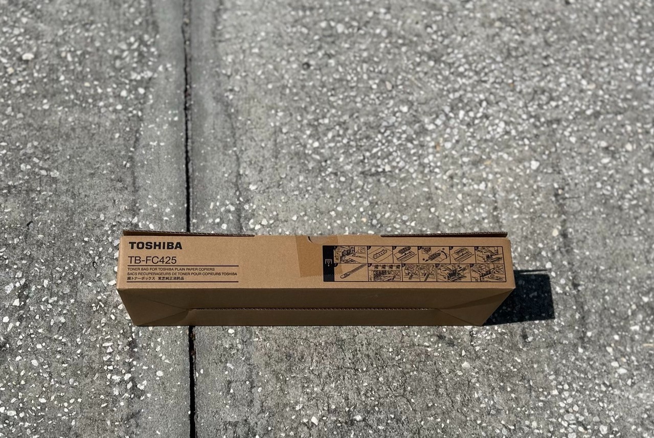 Toshiba TB-FC425 TBFC425 Waste Toner Bottle New With Open Box