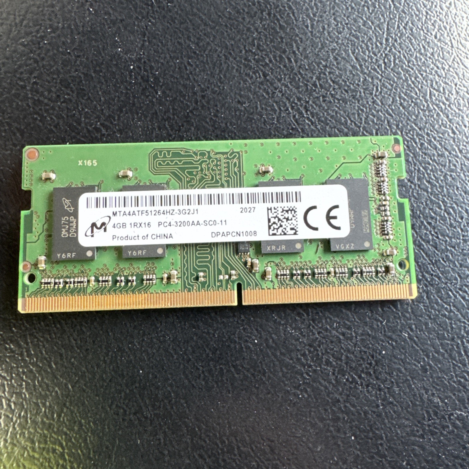 Micron 4GB 1Rx16 MTA4ATF51264HZ-3G2J1 PC4-3200AA-SC0-11 Laptop Memory