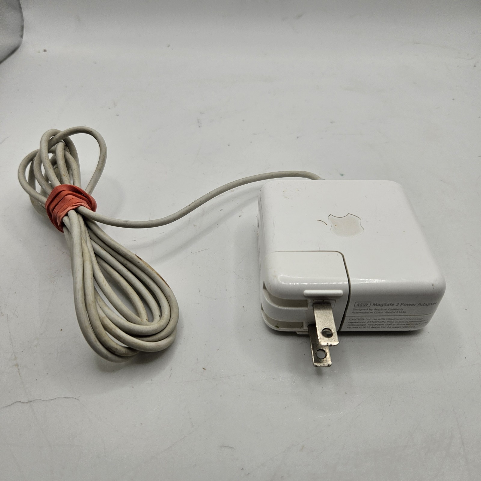 100% Genuine Original APPLE MacBook Air Magsafe2 45W Power Adapter Charger A1436