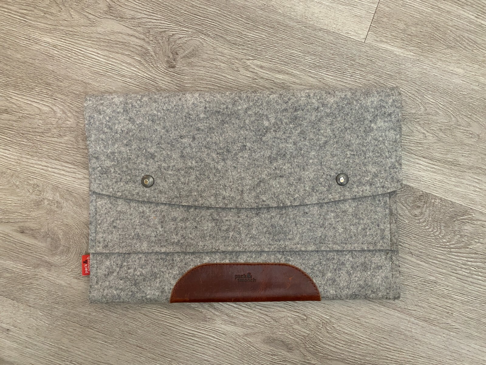 pack & smooch laptop sleeve ideal for 11"-13" laptop