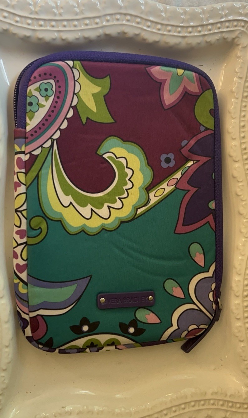 Vera Bradley Zip Around Tablet Sleeve In Retired "Heather" Pattern