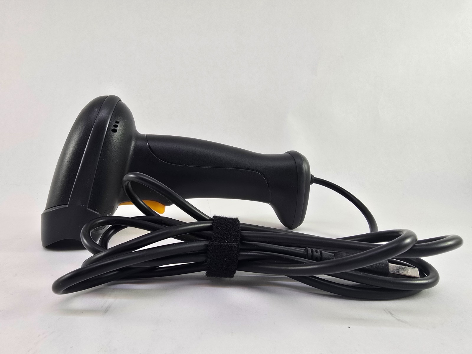 Adesso NuScan 2500TU Antimicrobial Spill Resistant 2D Barcode Scanner