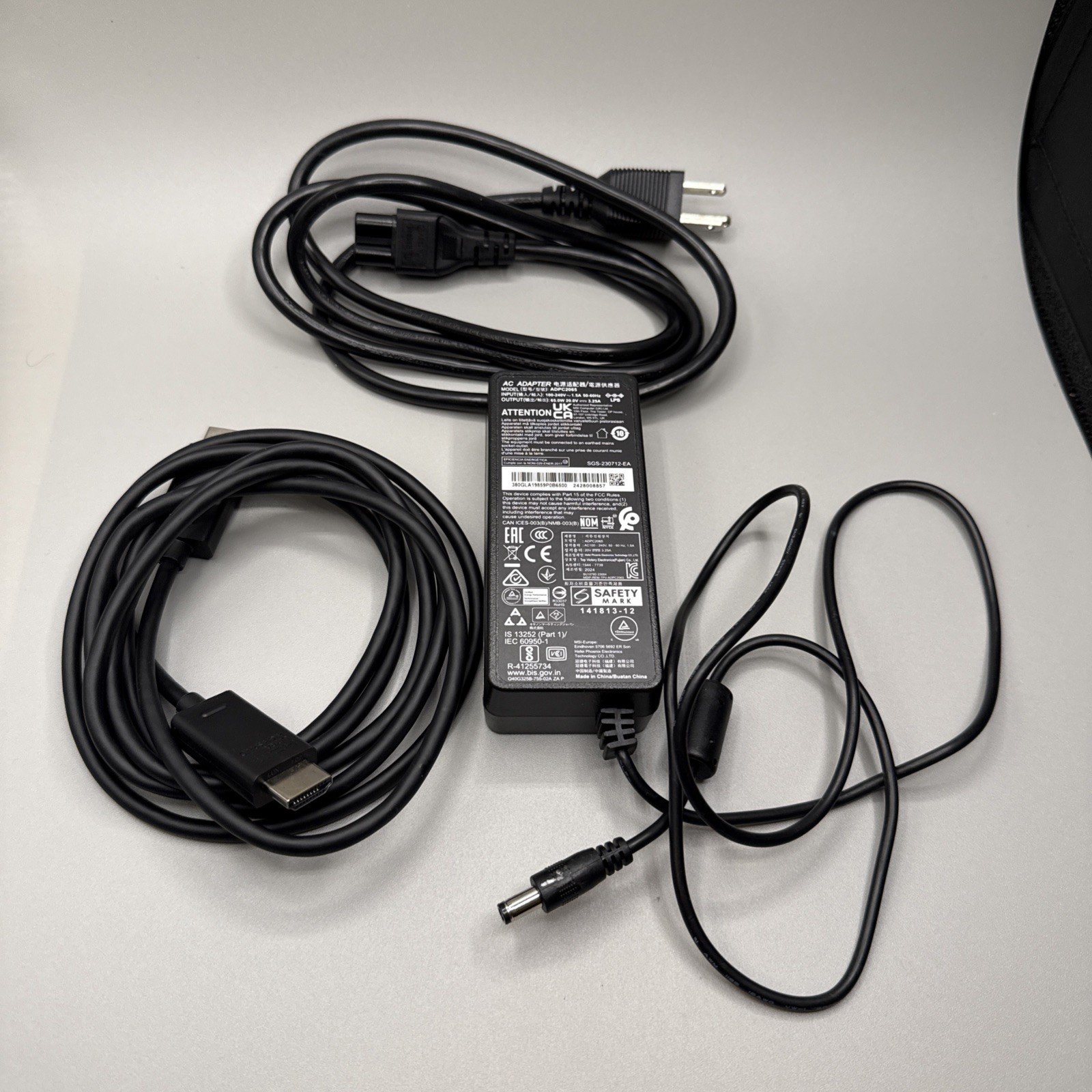 Original OEM 65W-20V 3.25A AC Adapter for MSI Optix G32C4 Monitor With HDMI