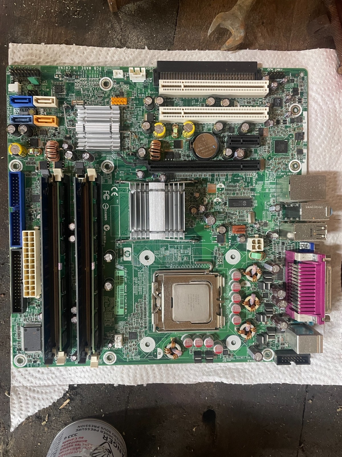  Desktop MOTHERBOARD 375376-001 380356-001 + P4. 651 SL96J 3.4GHZ CPU. With Ram