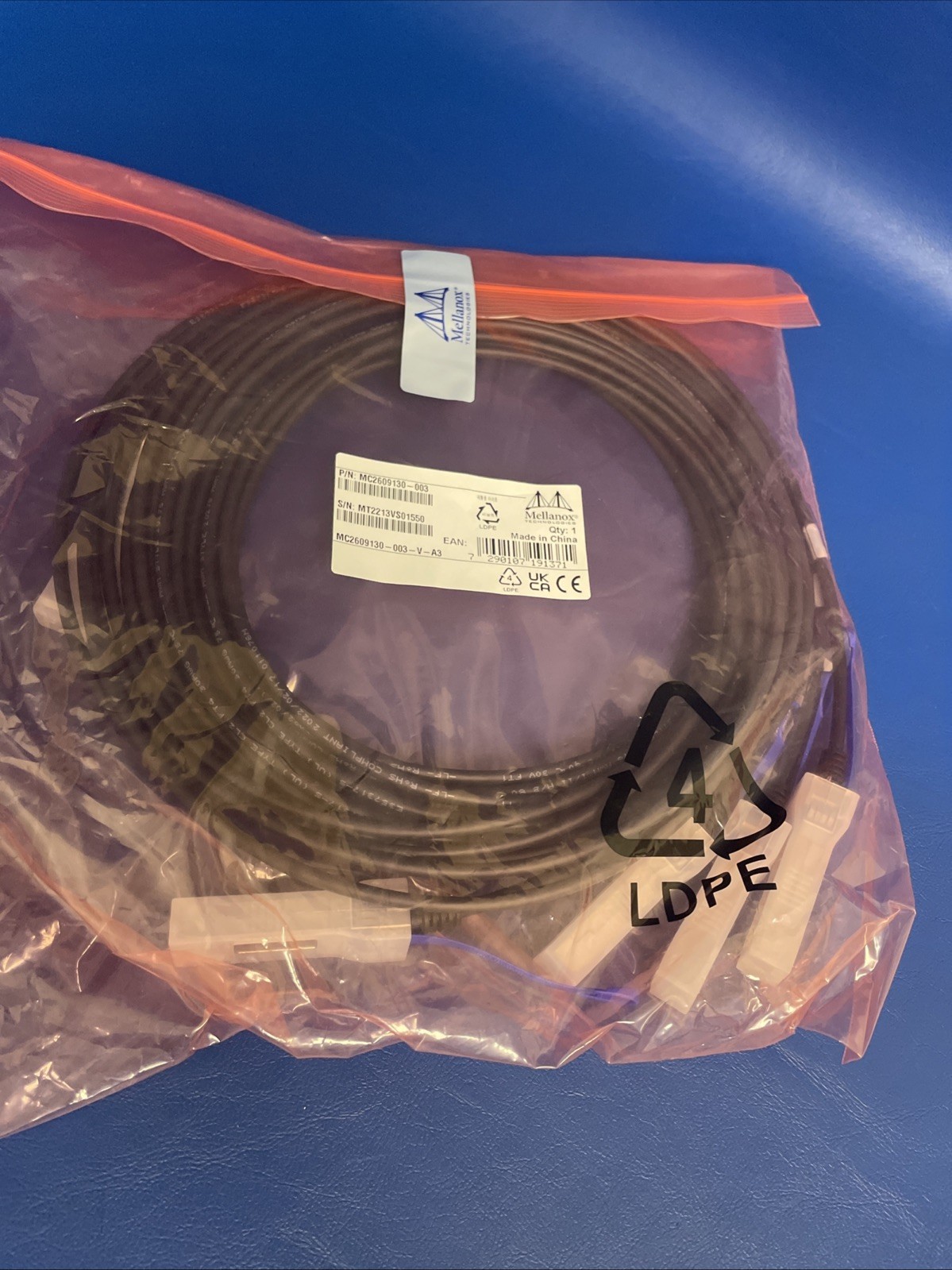 NEW Mellanox 3M MC2609130-003 QSFP x 4SFP+ DAC Breakout Cable
