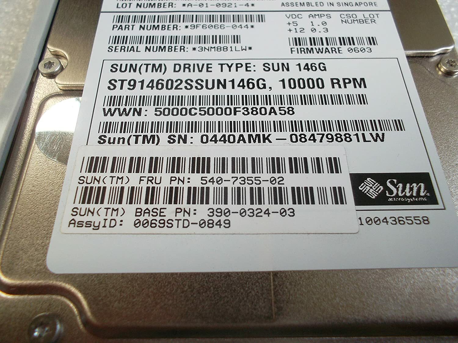 SUN 146GB 10K SAS 2.5" HDD 540-7355-02 390-0324-03 9F6066-044 ST9146802SS F 0603