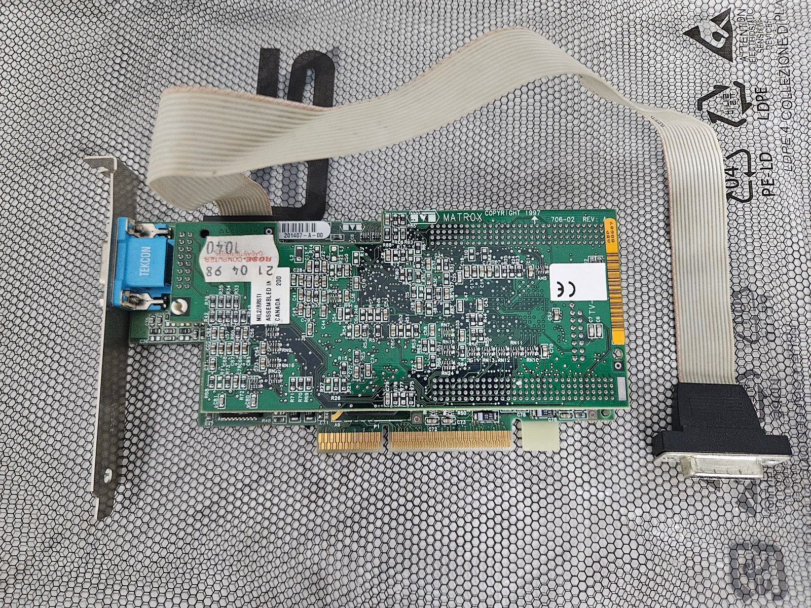Matrox 728-02 + 706-02 Rainbow Runner & Matrox Millennium II AGP 8MB MIL2/RSSTI
