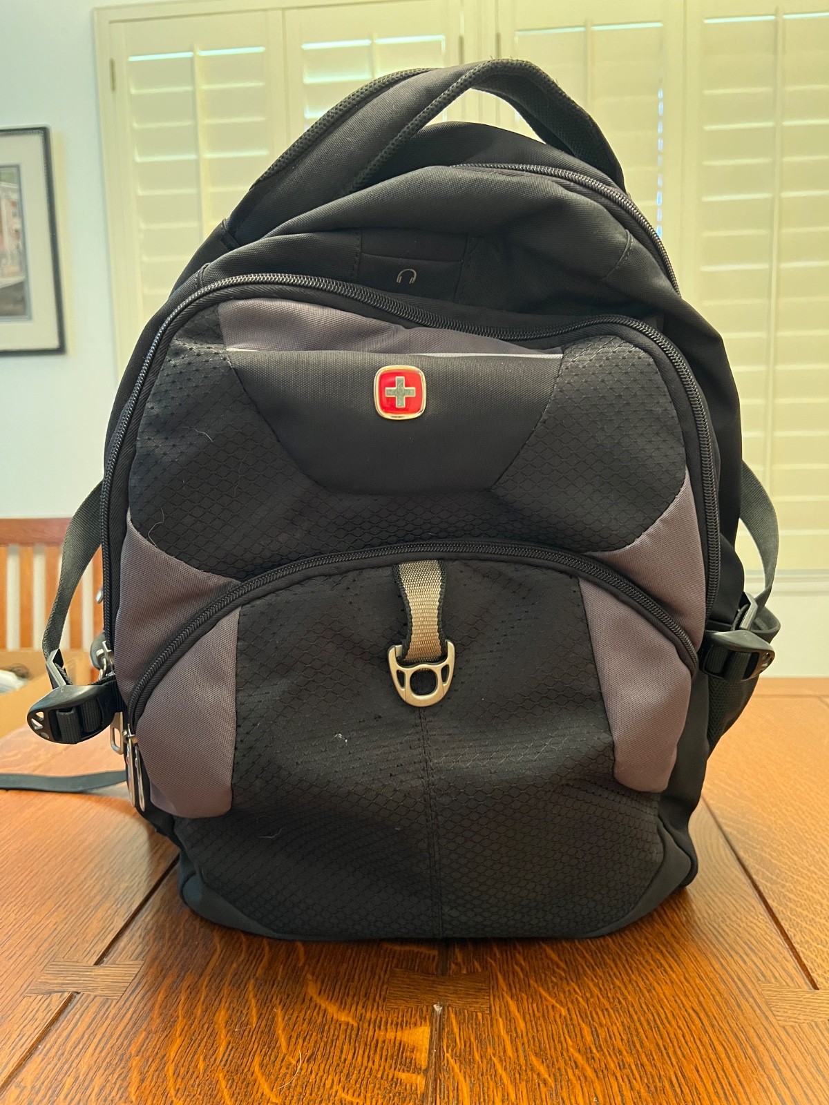 Swiss Gear 5358 Laptop/Book Bag Adult/Youth Large