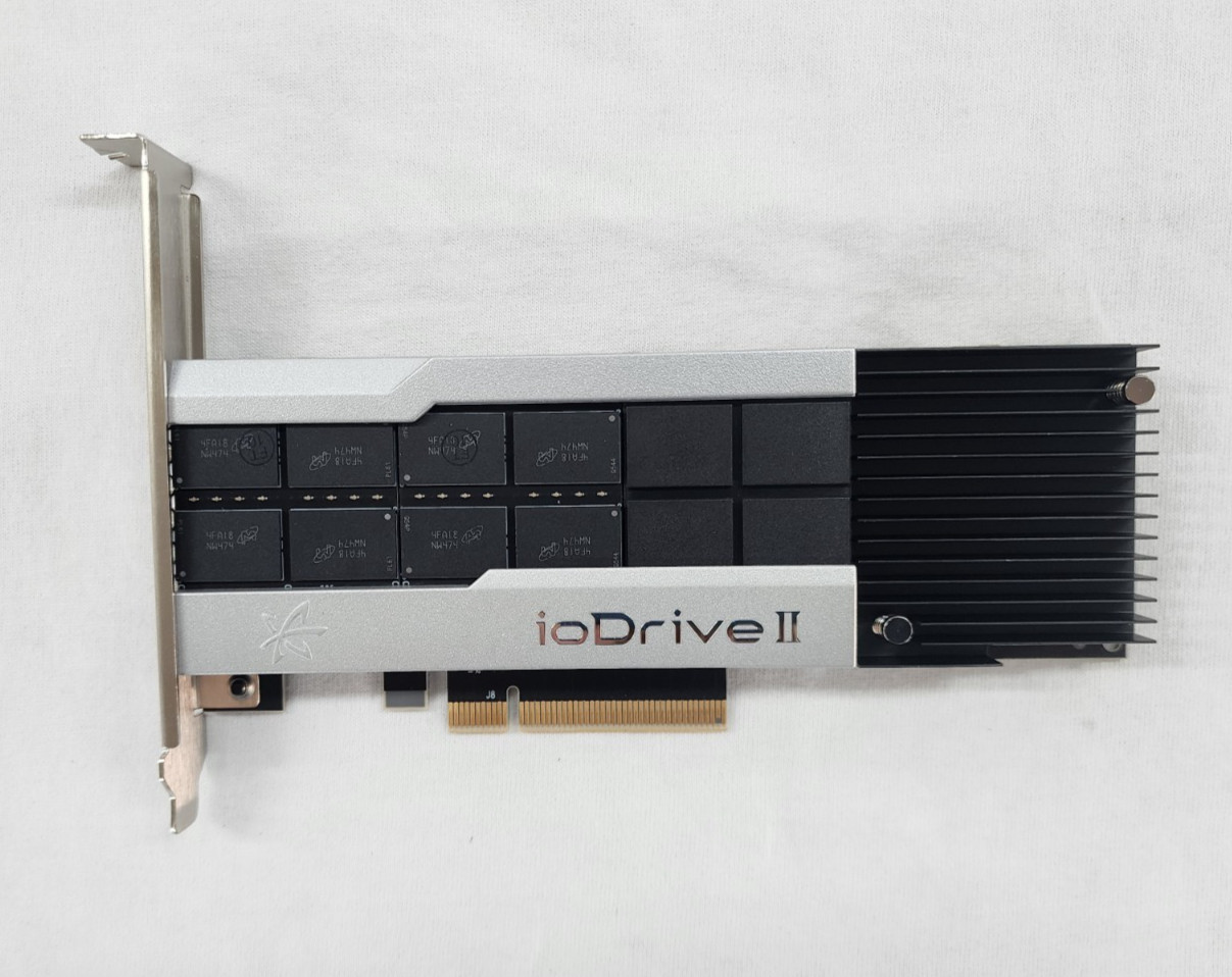 Dell 69RV8 785GB Fusion ioDrive II FH PCIe MLC Solid State Drive SSD