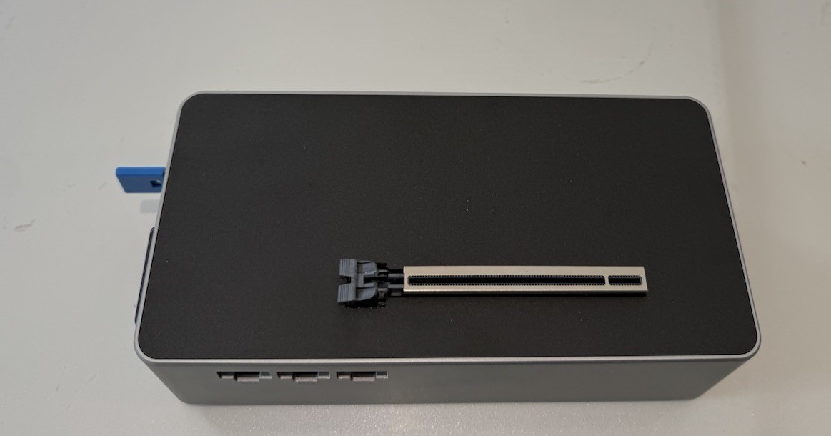 AOOSTAR AG03 EGPU Docking Station, with OCuLink & Dual Thunderbolt 5 (80Gbps