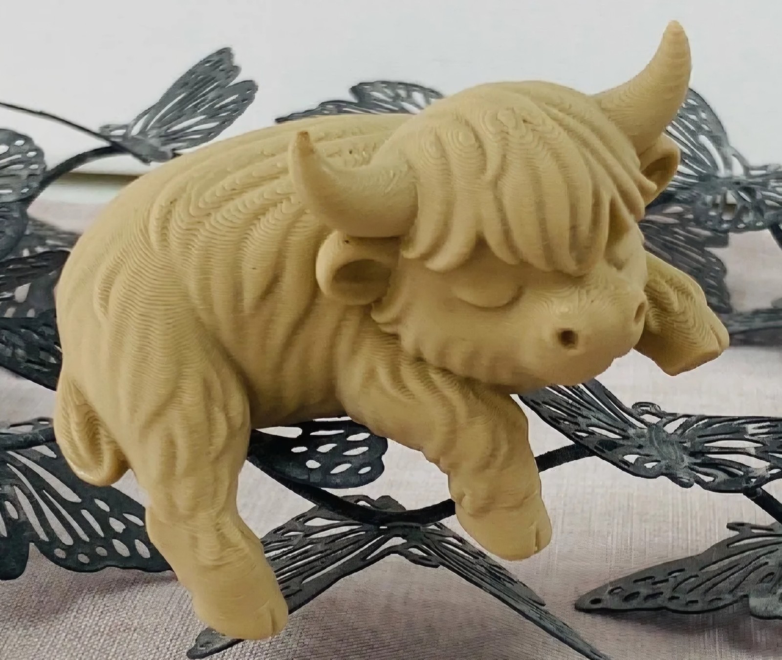 Sleeping Highland Cow Monitor Buddy 3D Printed