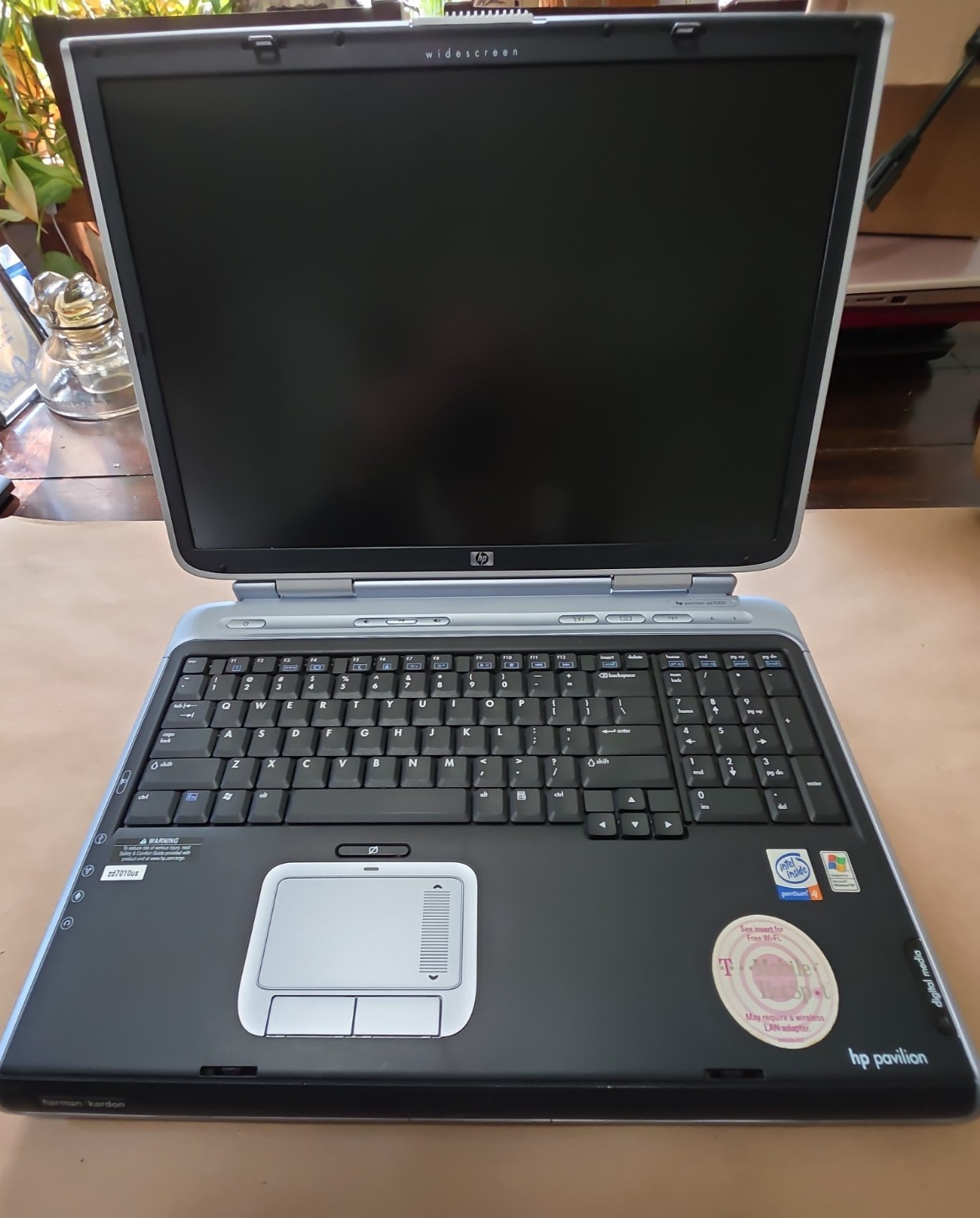 HP PAVILION ZD7000 - INTEL PENTIUM 4 - 512 MB DDR RAM - 60GB HDD - For Parts