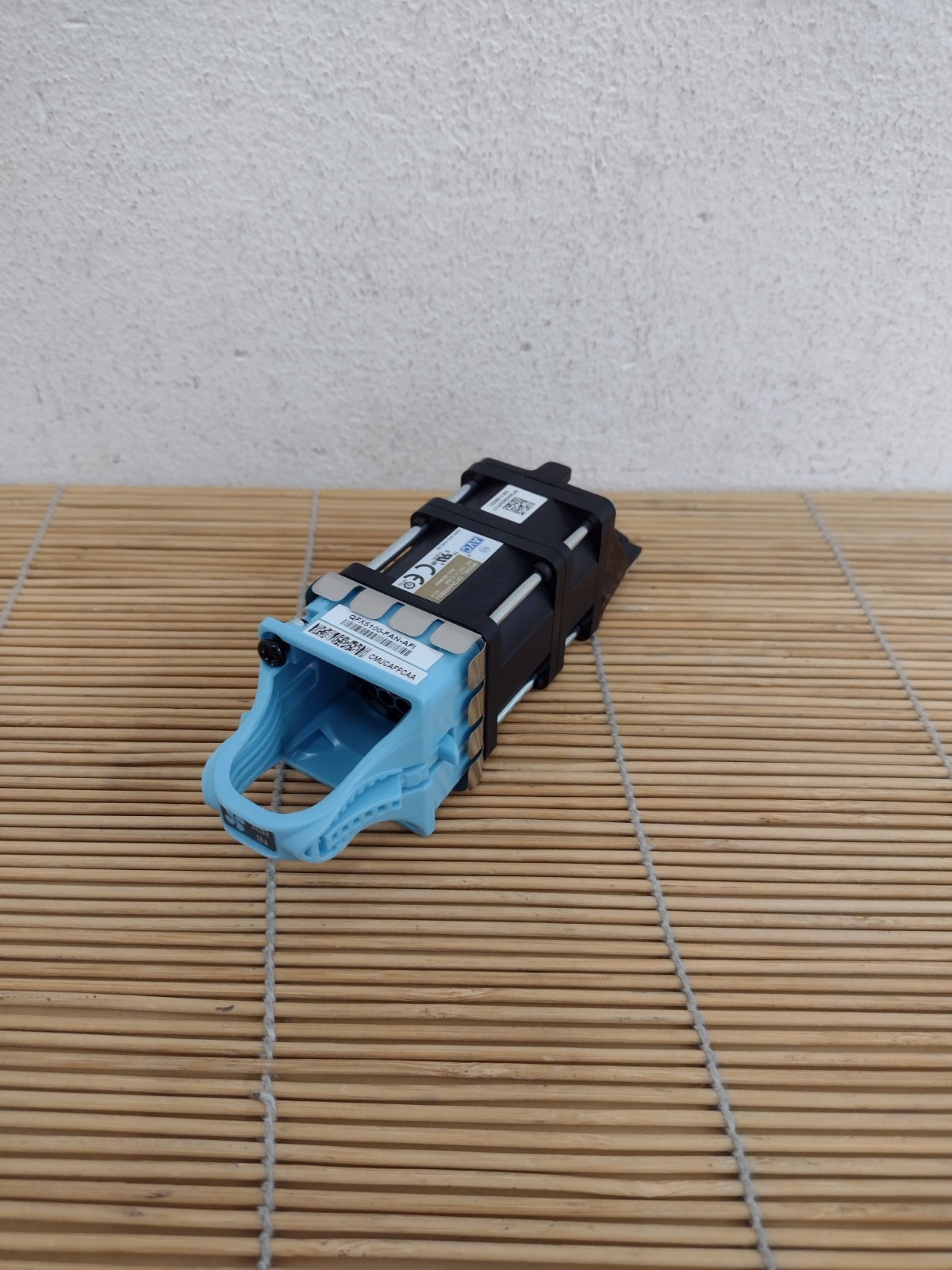 Juniper QFX5100-FAN-AFI Back-to-Front Airflow Fan Module for QFX5100 Series