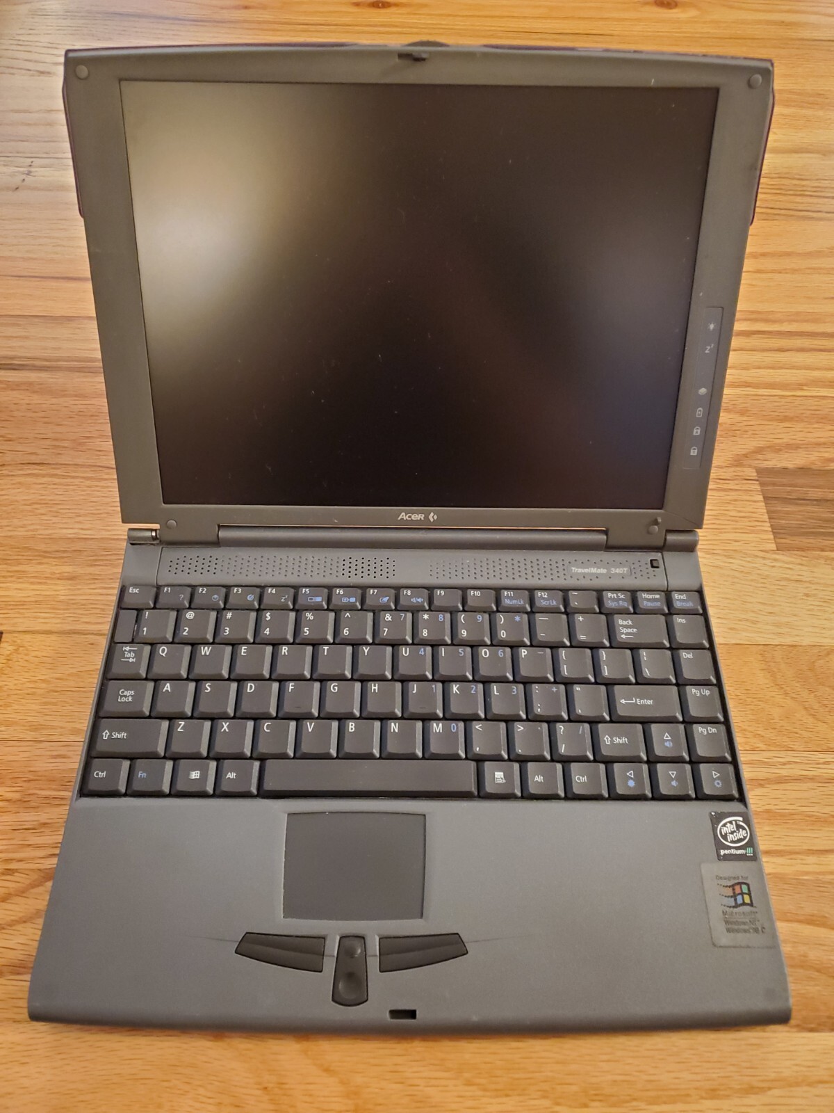 Vintage Acer TraveMate Laptop | Pentium 3 | Untested | Parts or Repair