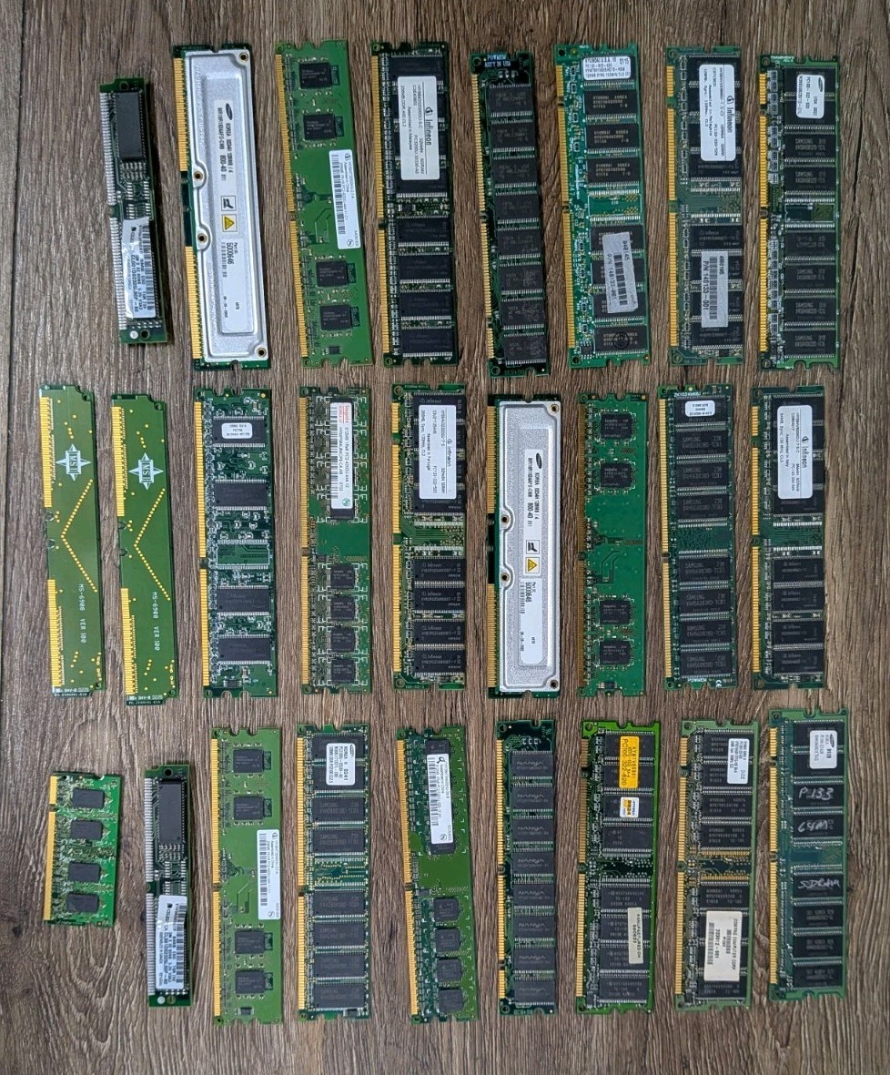 Lot of Vintage Computer Laptop RAM Samsung Infineon Hynix Compaq PC2 Untested 