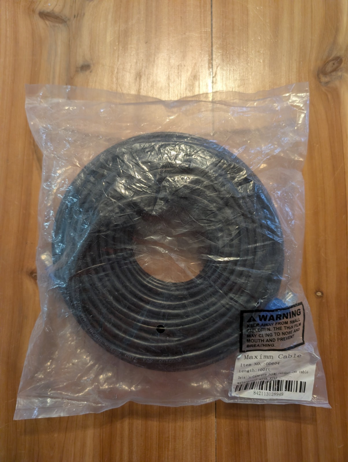 Maximm Cable 100ft CAT6 24AWG Outdoor LAN Cable Waterproof RJ45 Connectors