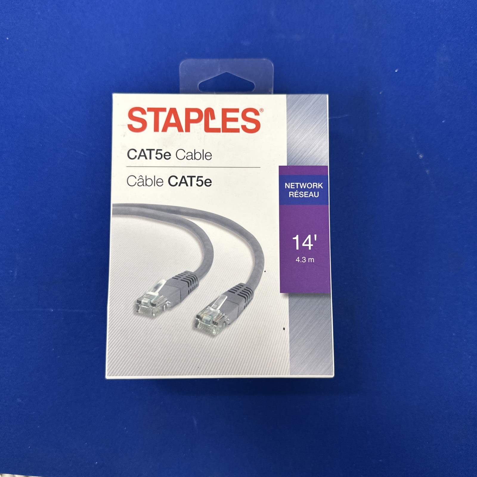 Staples Cat5e Network Cable 14’ 4.3m New