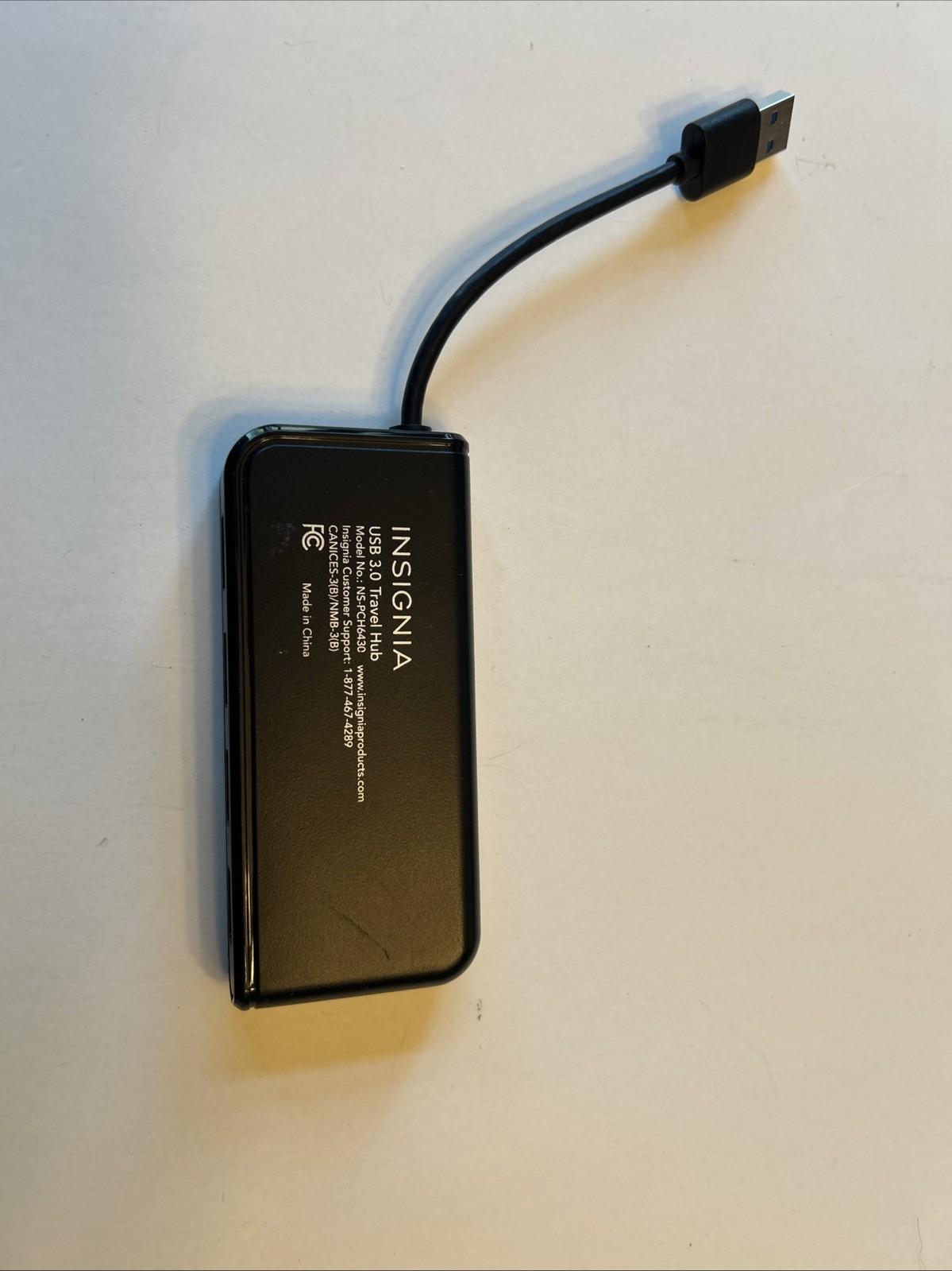 Insignia NS-PCH6430 4-Port USB 3.0 Travel Hub - Black