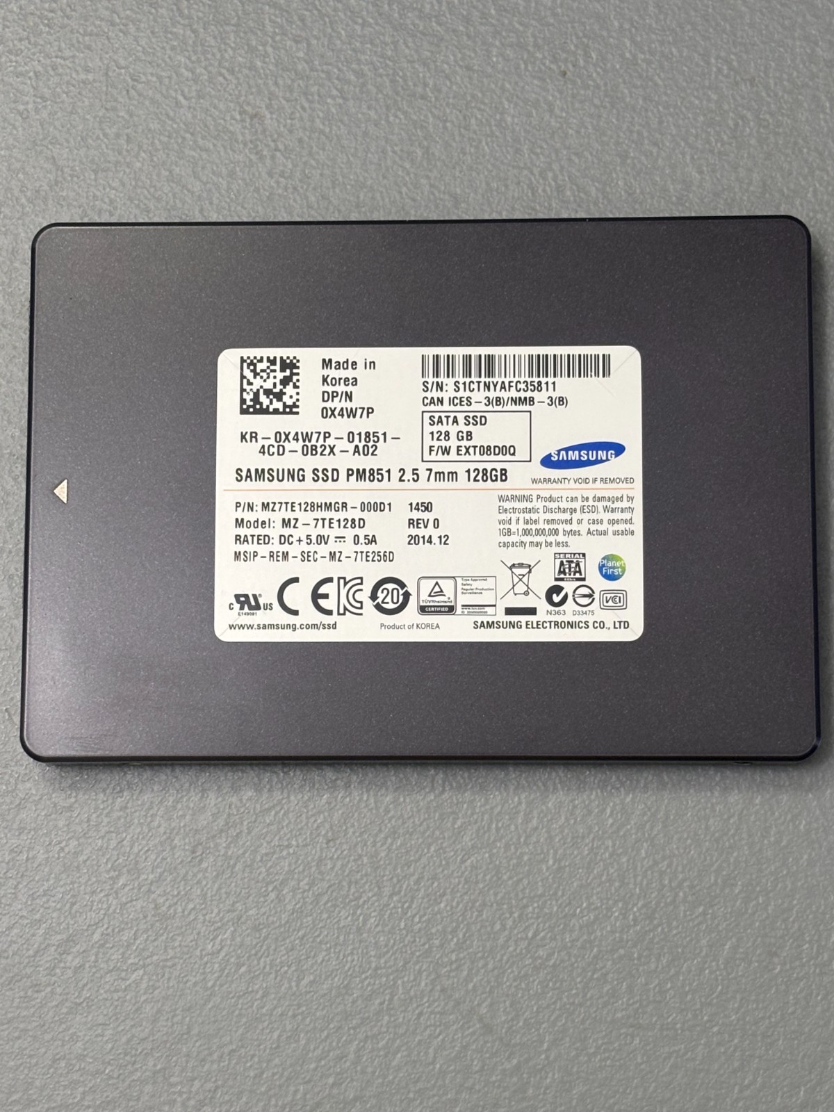 Lot of 12 Samsung PM851 128GB 2.5" SSD - Wiped and Tested