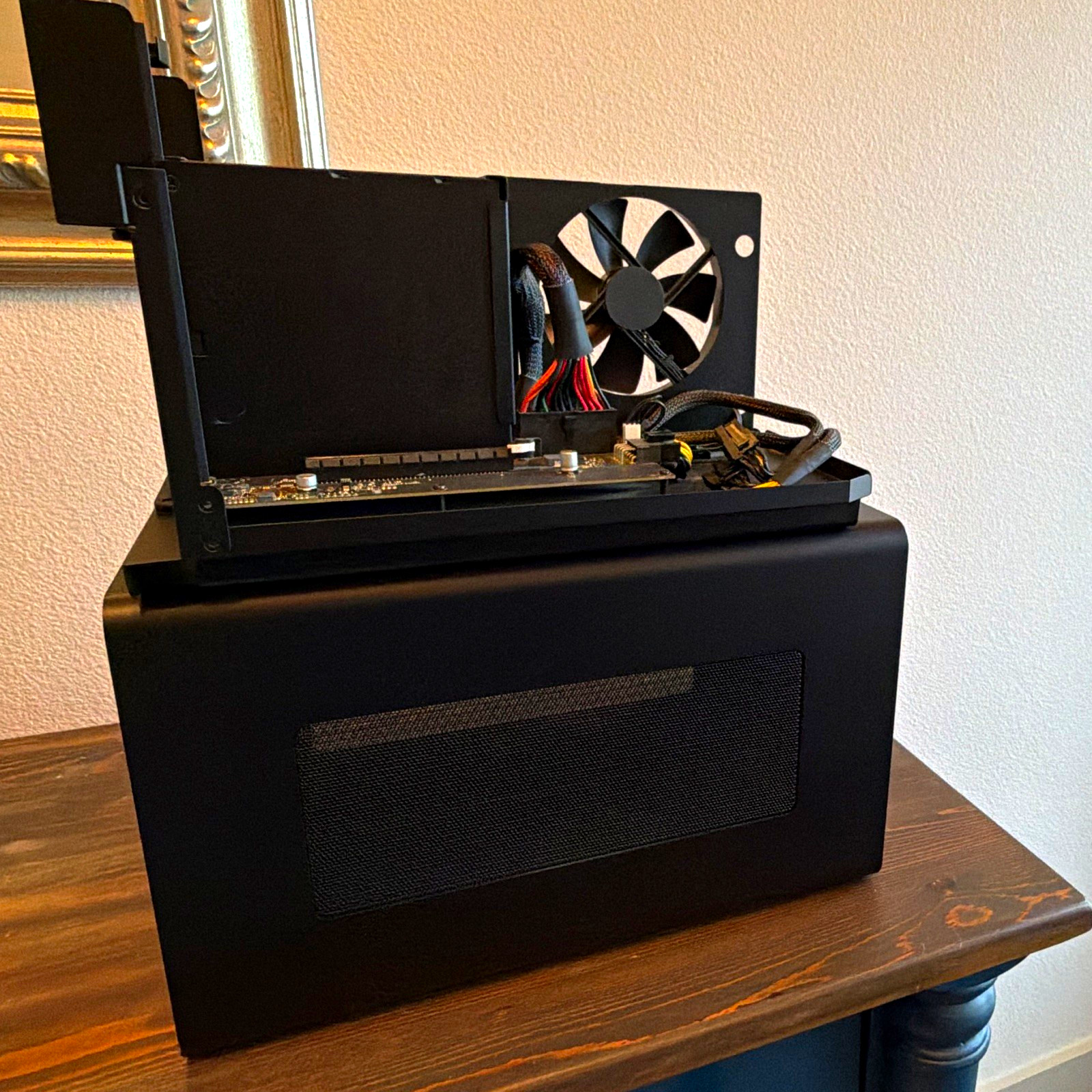 Razer Core X eGPU Enclosure Black 650W PSU Included USB-C RC21-01310100