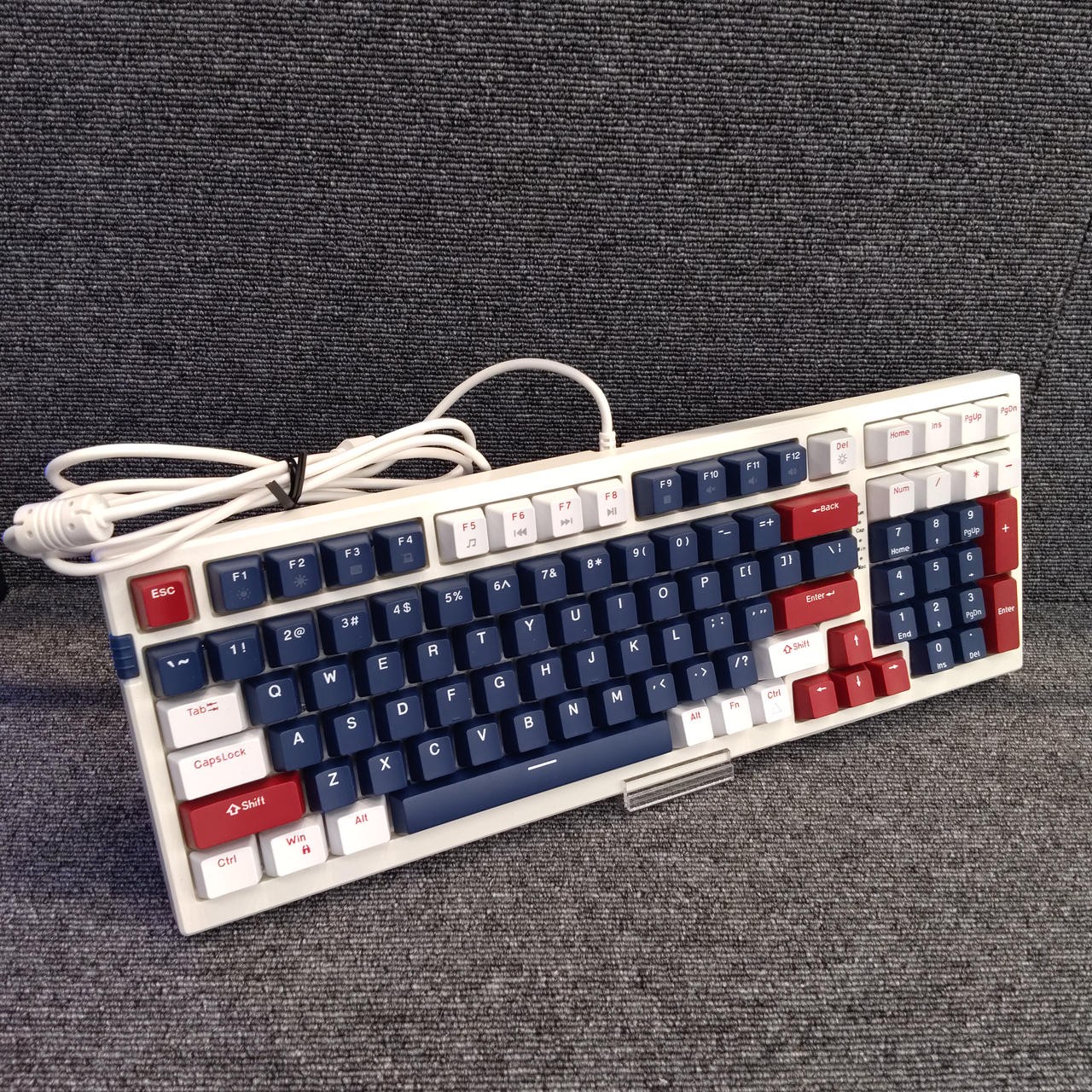 MAGEGEE SKY98 Keyboard