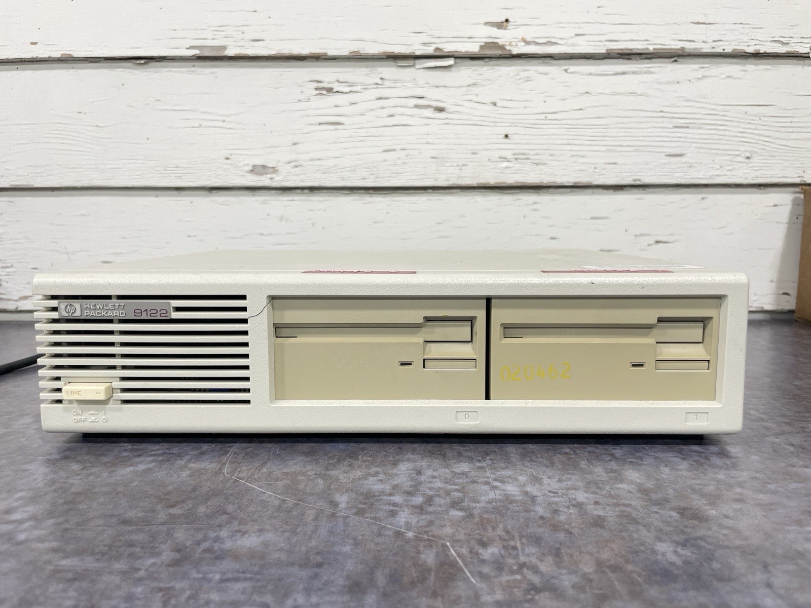 Hewlett Packard HP 9122C Vintage Dual 3.5 Floppy Disk Drive