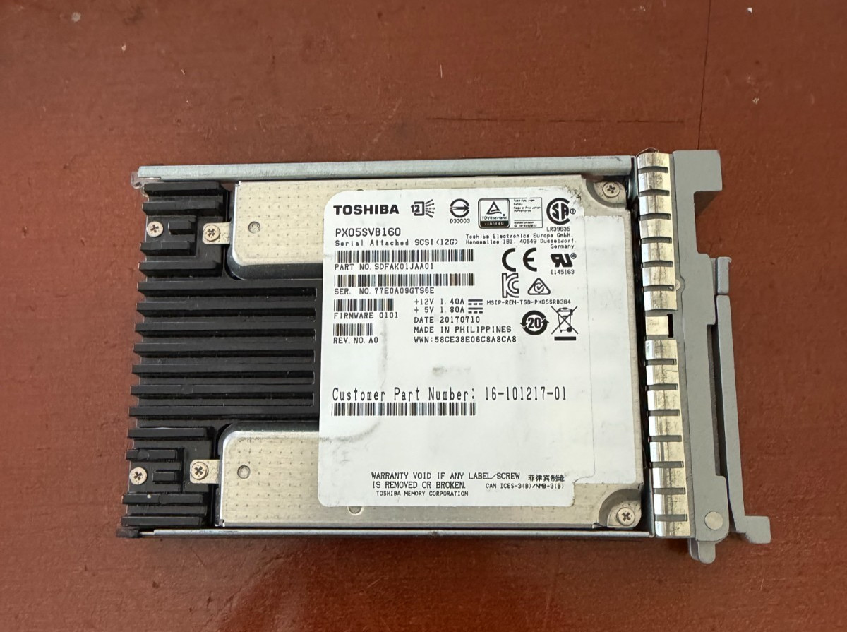 CISCO UCS-SD16TSASS3-EP 1.6TB 2.5 12G SAS SSD