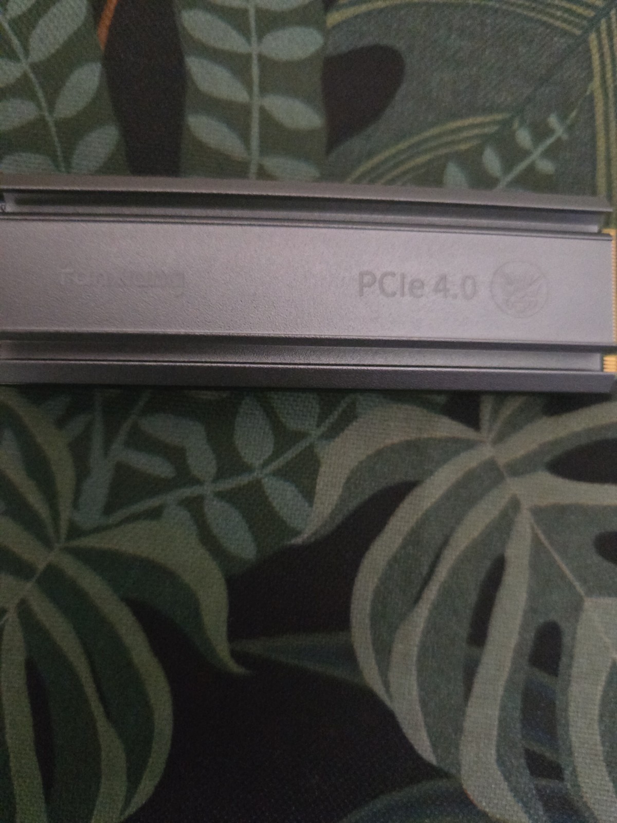Fanxiang S660 500GB PCIe 4.0 M.2 NVMe Internal SSD