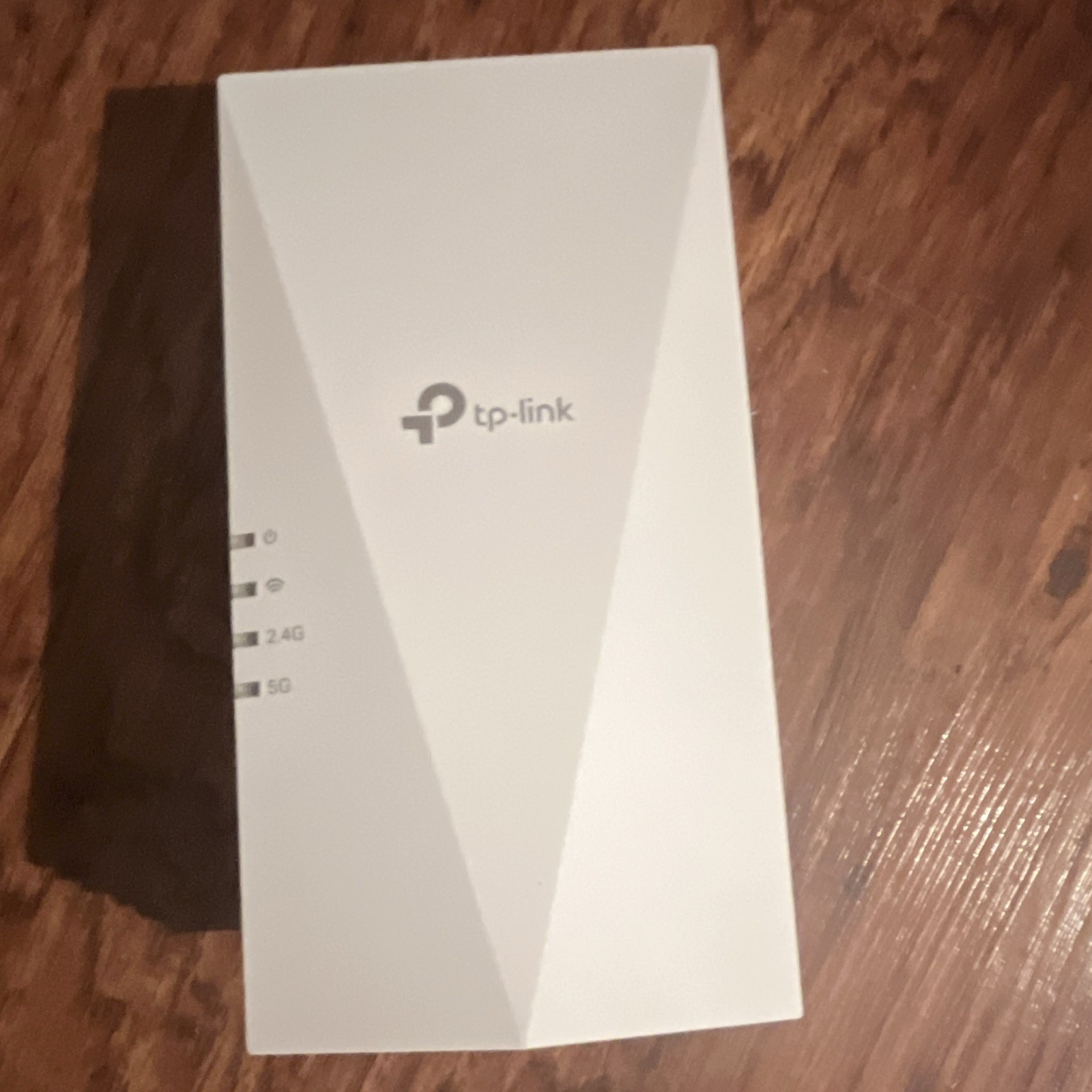 TP-LINK RE600X  AX1800 WiFi 6 Extender Covers up to 1500 sq.ft and 30 Devices