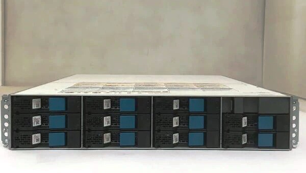 HITACHI DF-F850-DBL (11X CERTIFIED 3.5" HDD 6GB/S 3TB) COMPLETE WITH ALL PARTS