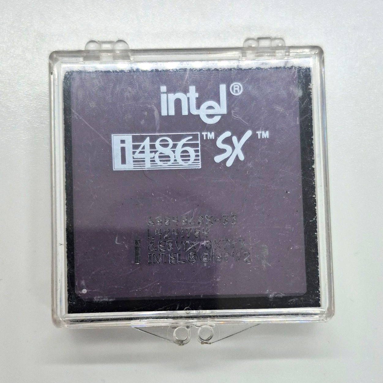 Intel i486SX A80486SX-33 33MHz Socket 3 CPU i486 33MHz Bus Single-Core