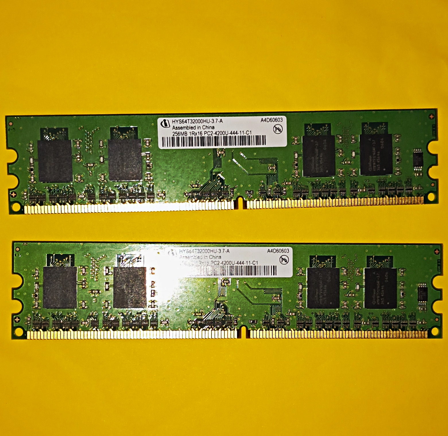 Infineon 512MB (2x256MB) DDR2 PC2-4200U 240-Pin DIMM Unbuffered