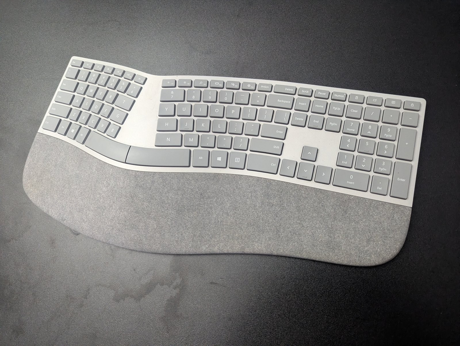 Microsoft Surface Ergonomic Keyboard 1786 Wireless Bluetooth Gray Alcantara
