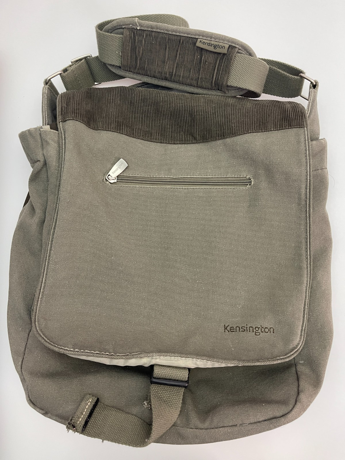 KENSINGTON CONTOUR TERRAIN K63100 CANVAS LAPTOP MESSENGER BAG (LISTING C) *READ*