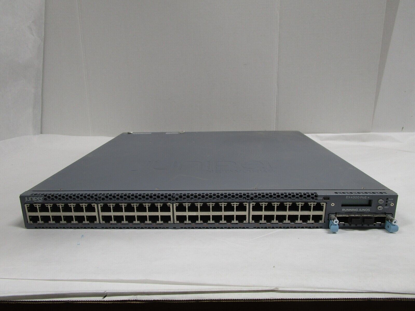 Juniper EX4300-48P 48-Port With Uplink Module EX-UM-4X4SFP and Dual PSU