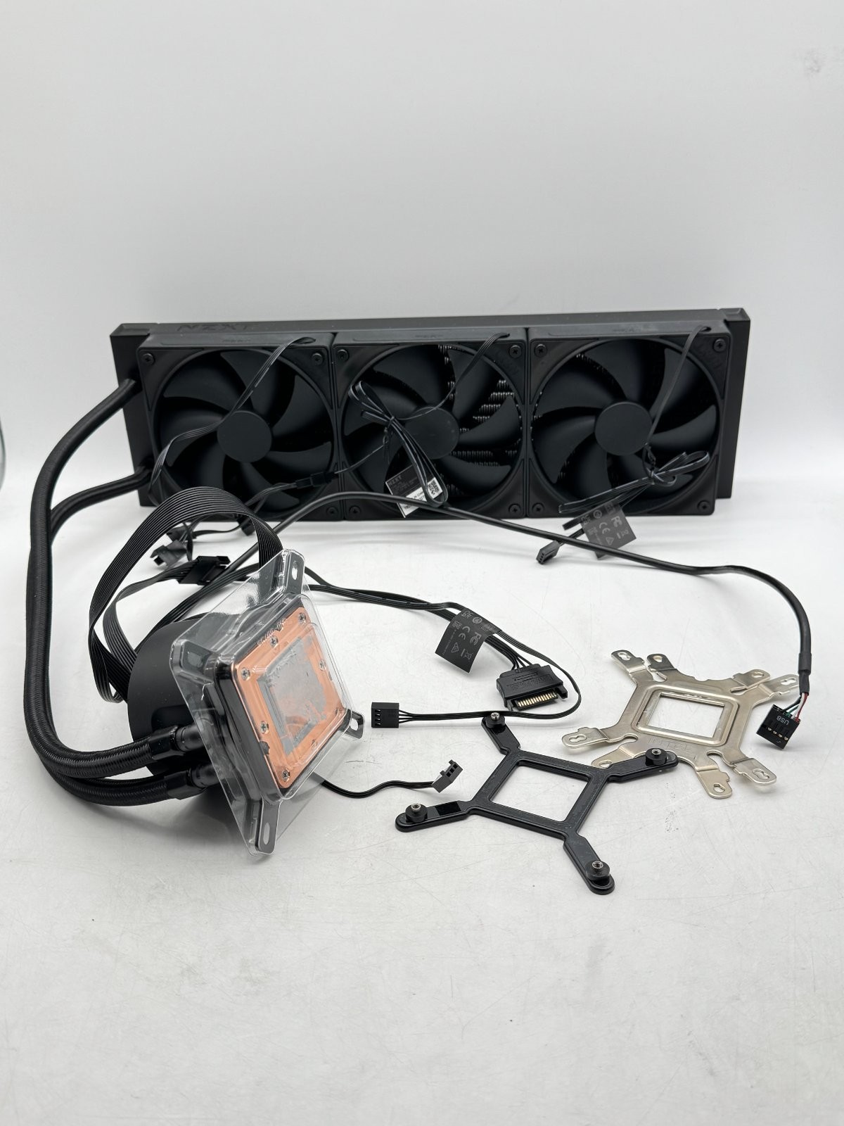 NZXT Kraken Plus 360 CPU Liquid Cooler Black 360mm Radiator RL-KN360-B2