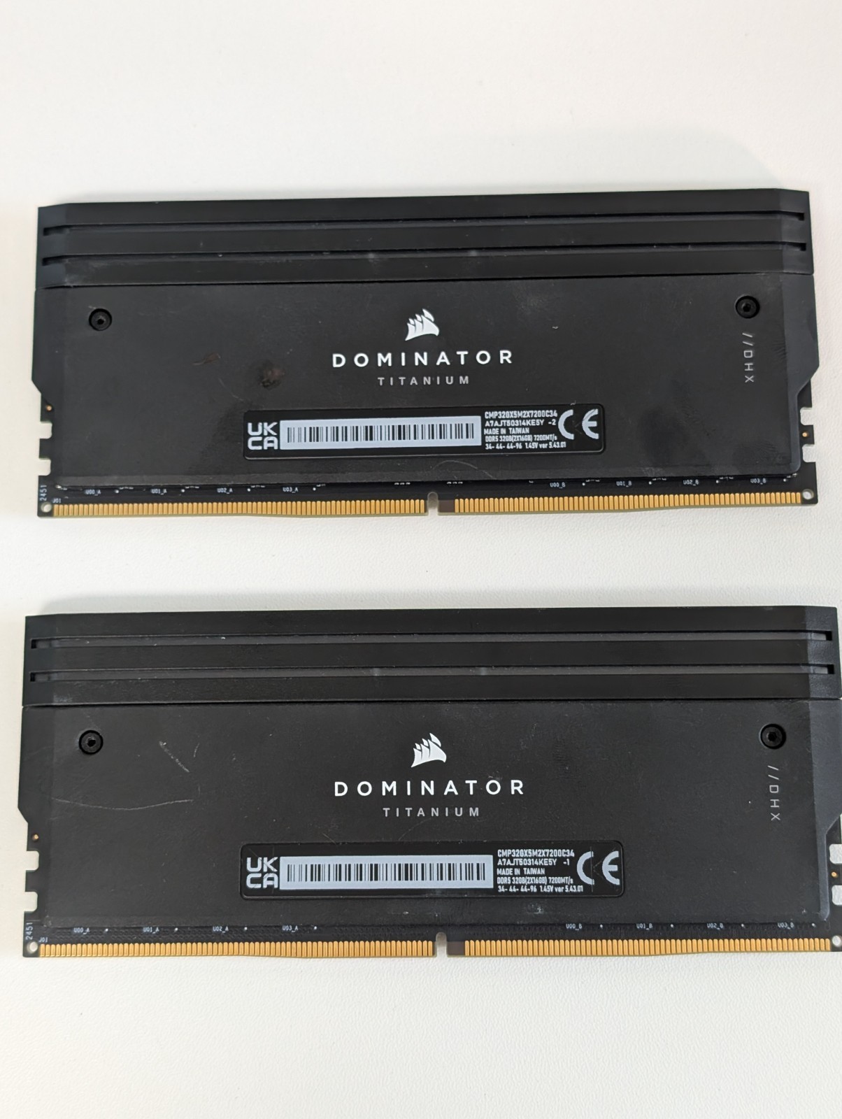 Corsair Dominator Titanium 32GB (2x16GB) DDR5 7200MHz CL34 XMP RAM No Box