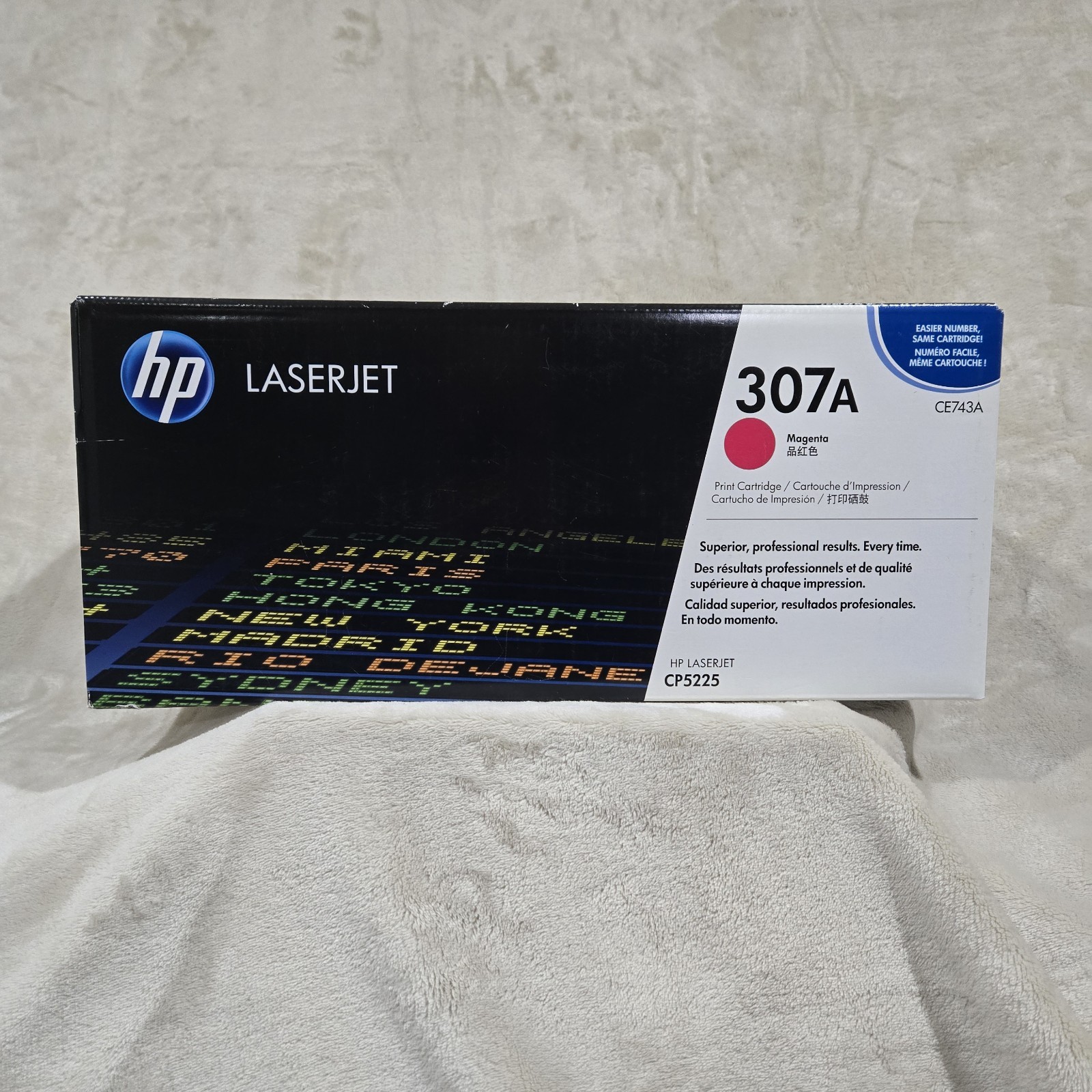 HP 307A Magenta Toner Cartridge CE743A LaserJet CP5225 New Sealed Imperfect Box 
